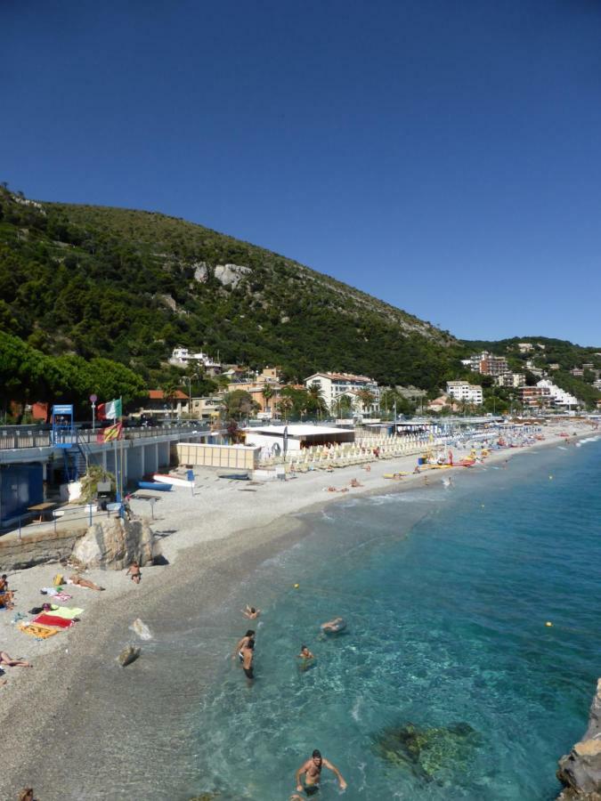 Soqquadro Art&Relax - Spotorno Daire Dış mekan fotoğraf